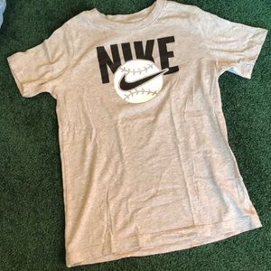 Nike Boys Medium